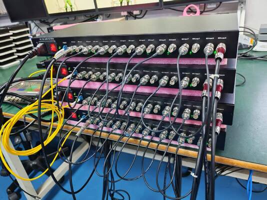 8-канальный оптоволоконный преобразователь 3G SDI поставщик