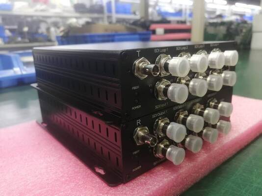 4 канала 3G SDI вход с IP сетью многосигнальное оборудование передачи через один волоконно-волоконный кабель поставщик